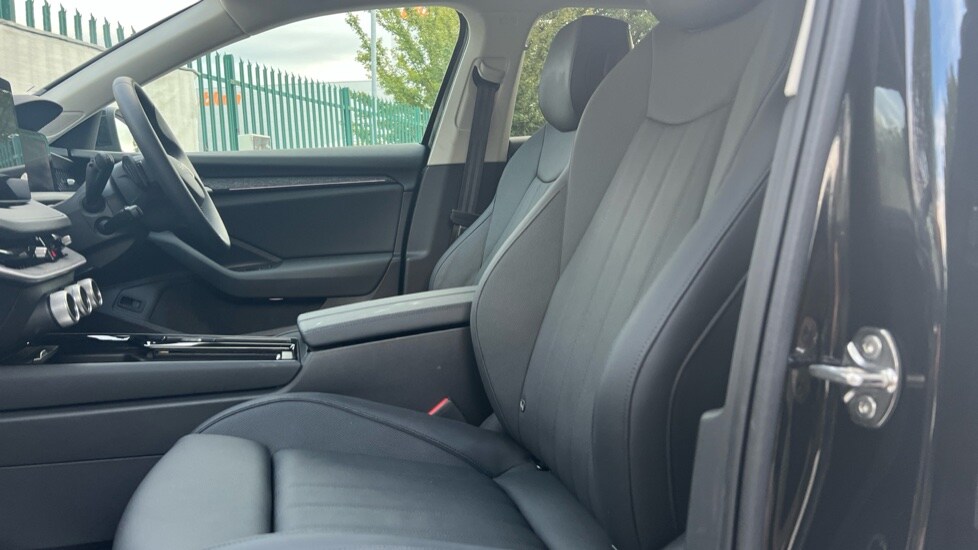 Used Skoda Superb 2025 for sale - 75843741: Photo 28