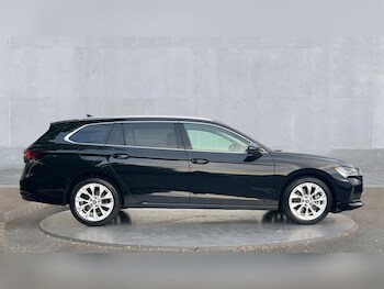 Used Skoda Superb 2025 for sale - 75843741: Photo