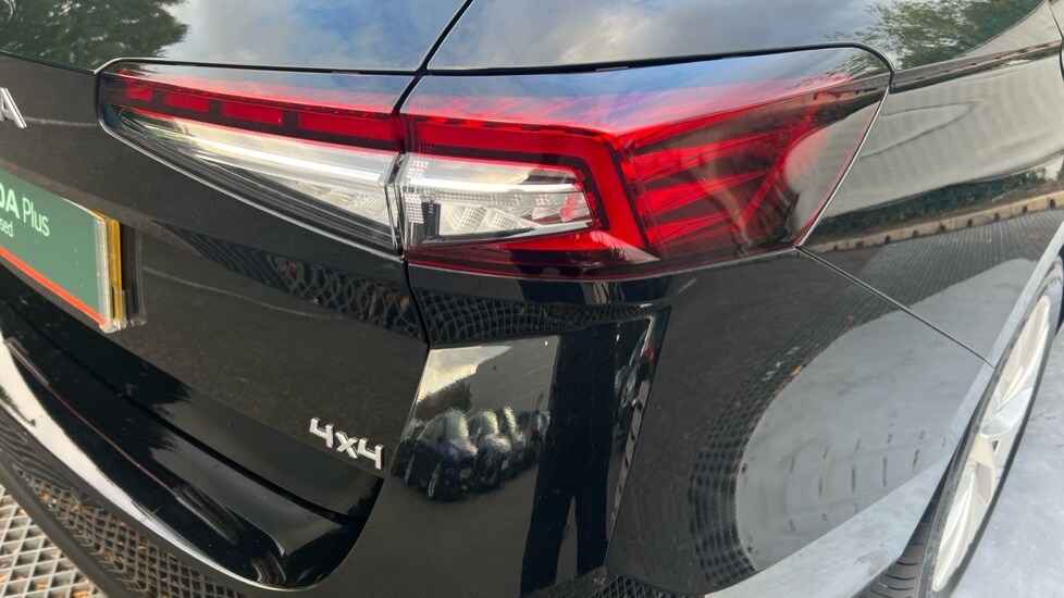 Used Skoda Superb 2025 for sale - 75843741: Photo 64