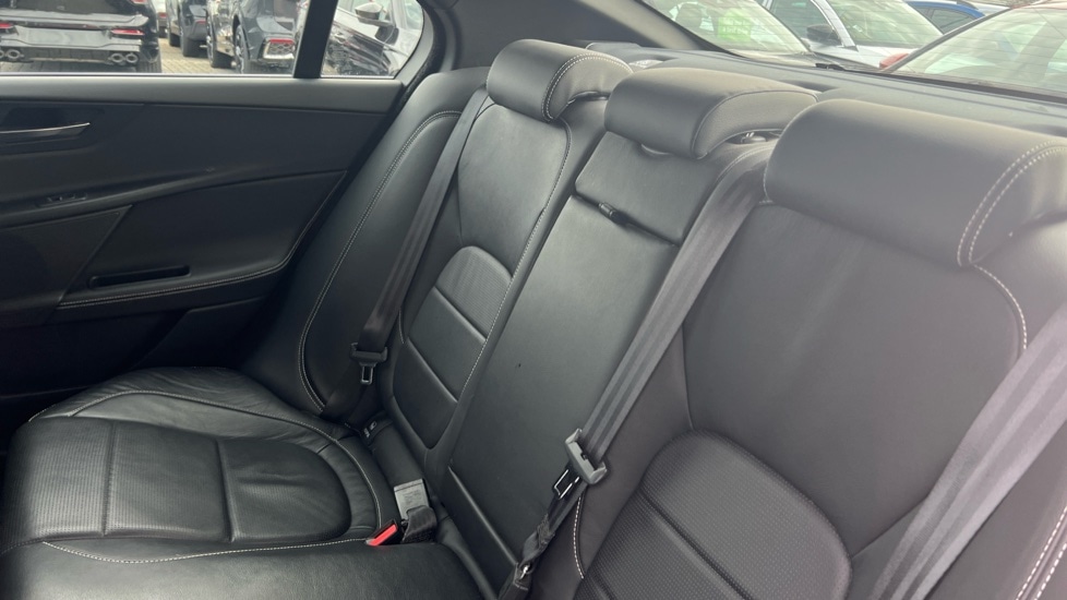 Used Jaguar XE 2017 for sale - 76501575: Photo 14