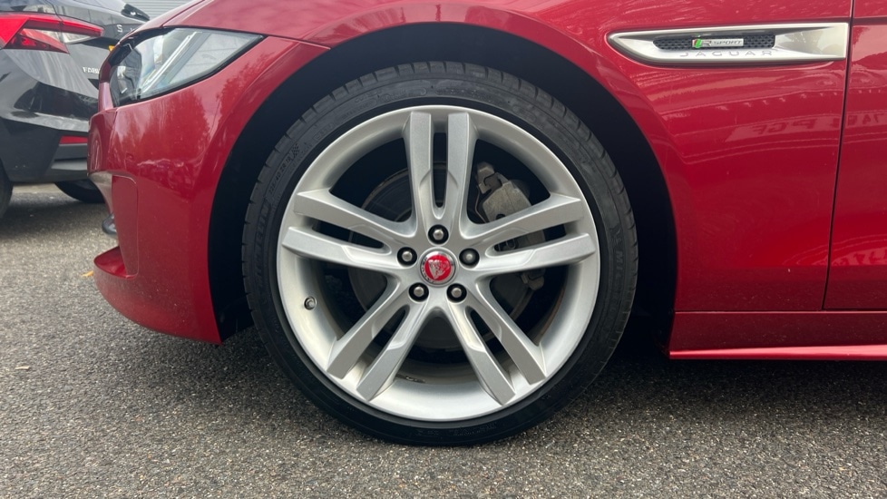 Used Jaguar XE 2017 for sale - 76501575: Photo 17