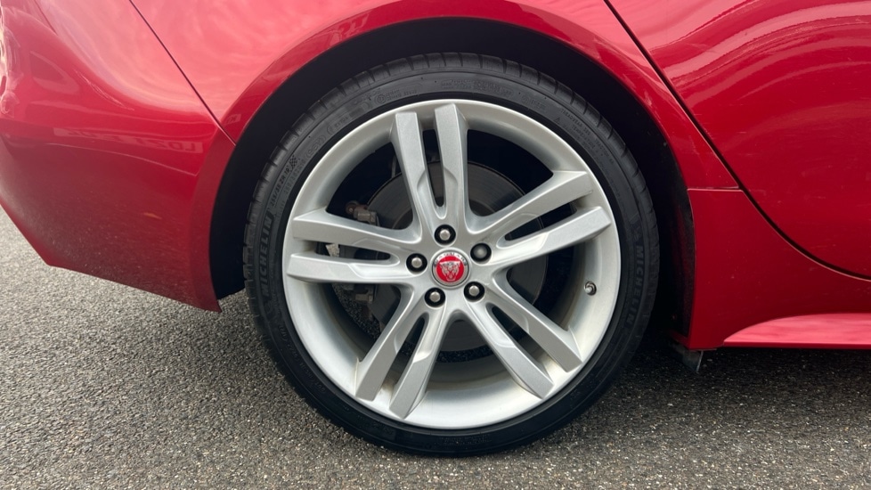 Used Jaguar XE 2017 for sale - 76501575: Photo 19