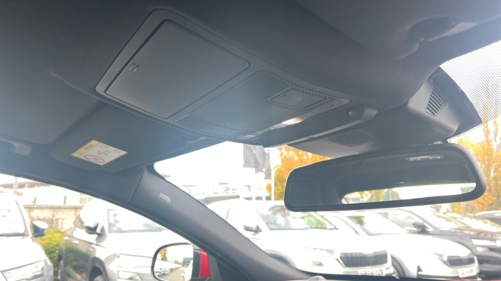 Used Jaguar XE 2017 for sale - 76501575: Photo 40