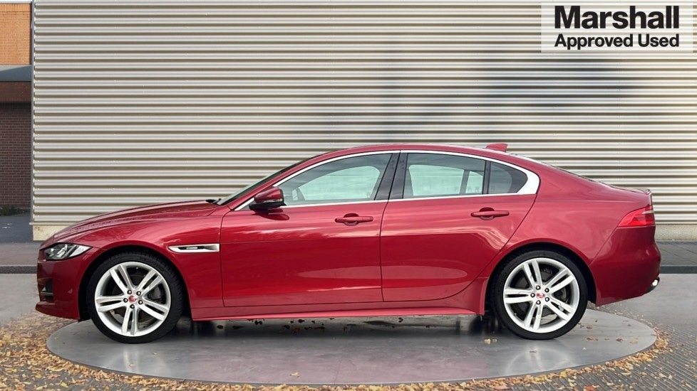 Used Jaguar XE 2017 for sale - 76501575: Photo 6