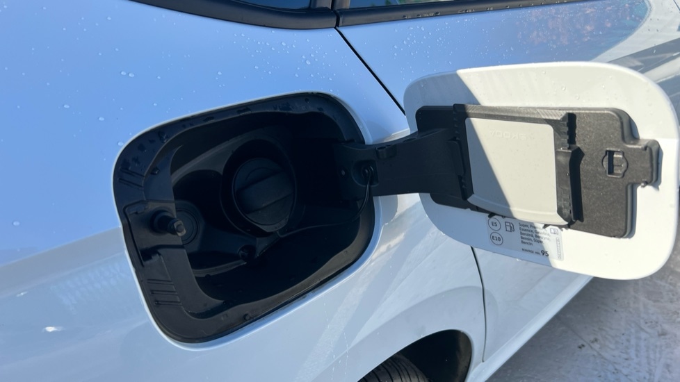 Used Skoda Kamiq 2025 for sale - 76874439: Photo 29