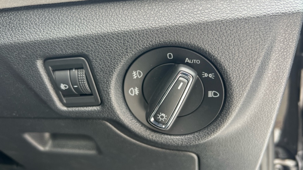 Used Skoda Kamiq 2025 for sale - 76871622: Photo 40