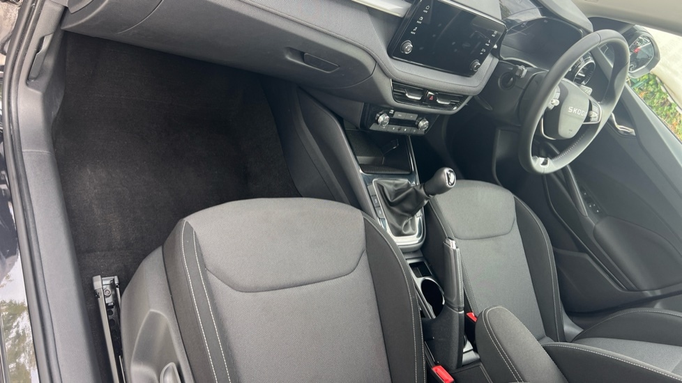 Used Skoda Fabia 2025 for sale - 76870511: Photo 2