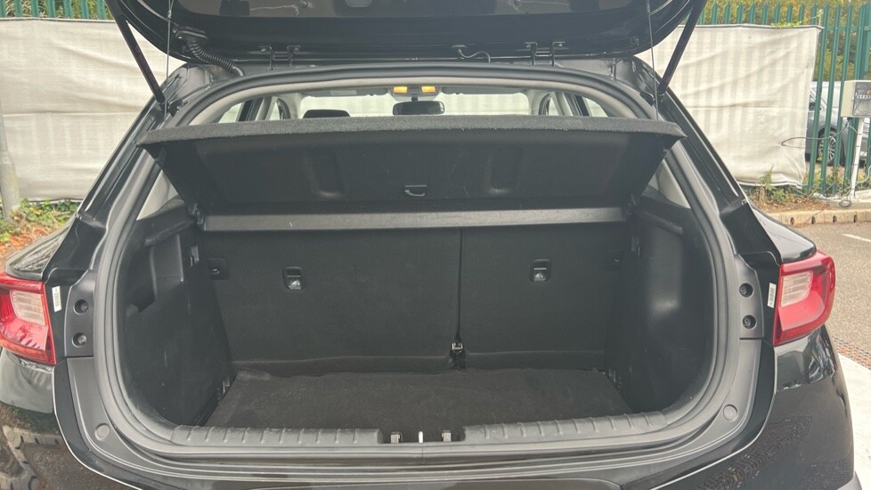 Used Kia Stonic 2019 for sale - 76321904: Photo 15