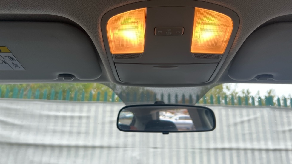 Used Kia Stonic 2019 for sale - 76321904: Photo 35