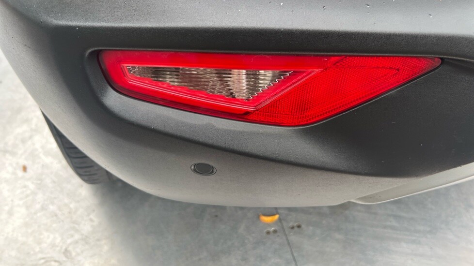 Used Kia Stonic 2019 for sale - 76321904: Photo 53