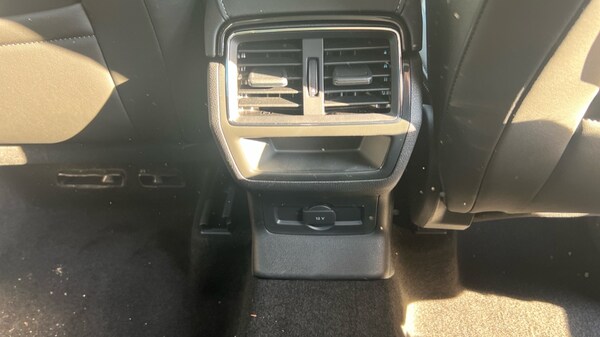 Used Skoda Karoq 2025 for sale - 75467509: Photo 35
