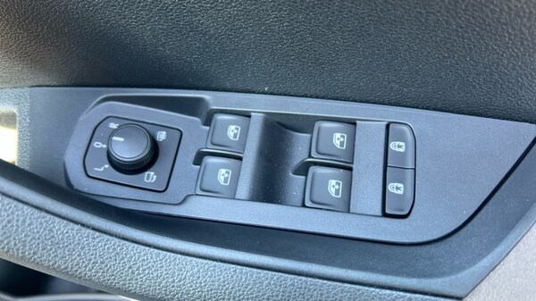 Used Skoda Karoq 2025 for sale - 75467509: Photo 71