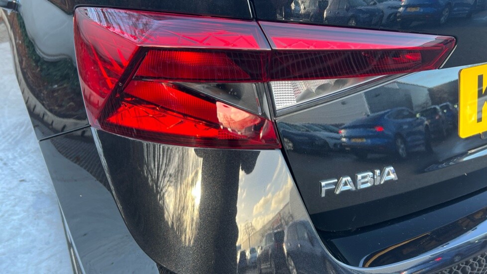 Used Skoda Fabia 2022 for sale - 76937573: Photo 52