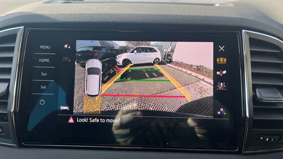 Used Skoda Karoq 2025 for sale - 76874049: Photo 22