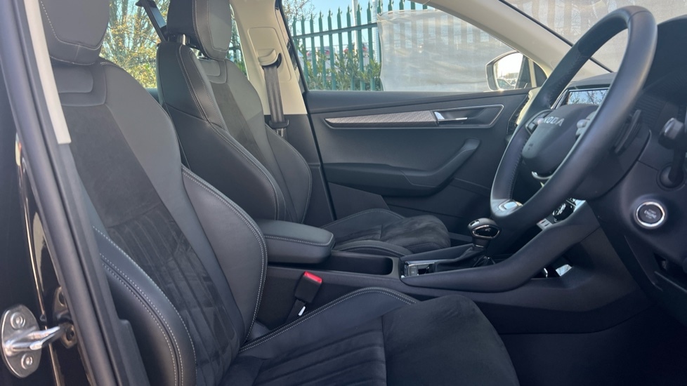 Used Skoda Karoq 2025 for sale - 76874049: Photo 26