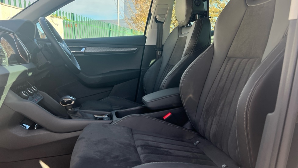 Used Skoda Karoq 2025 for sale - 76874049: Photo 28