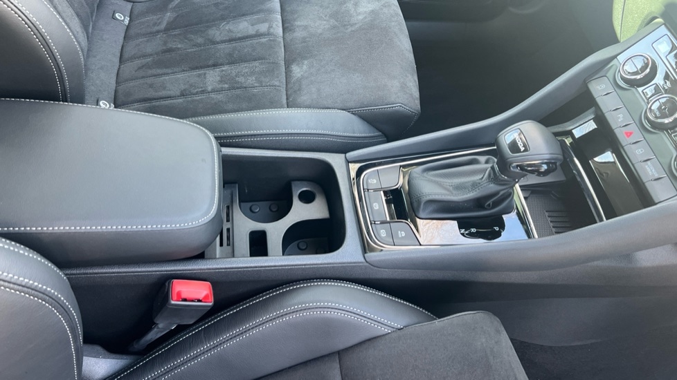 Used Skoda Karoq 2025 for sale - 76874049: Photo 48