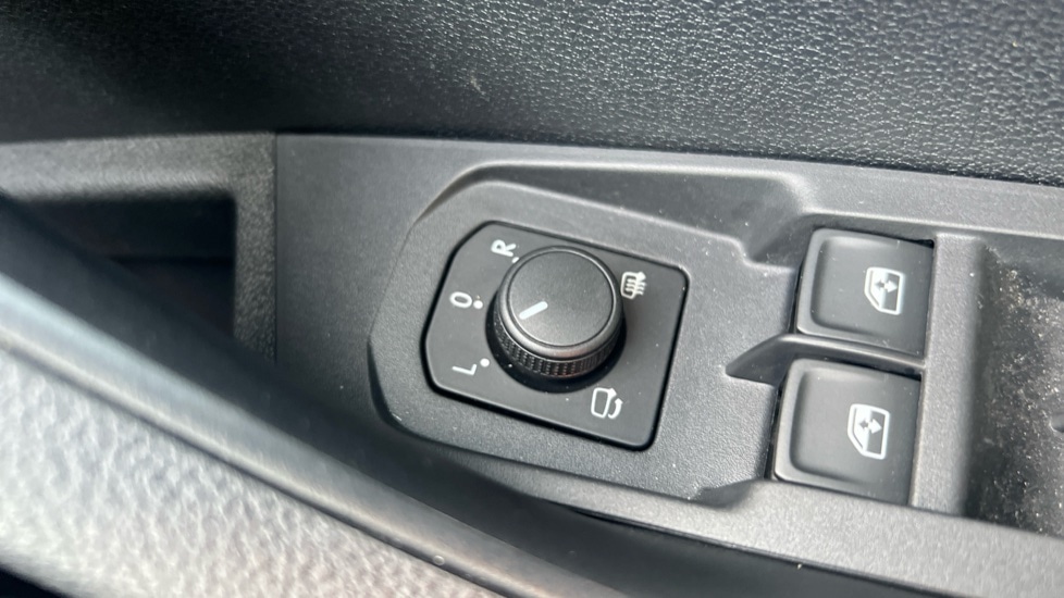 Used Skoda Karoq 2025 for sale - 76874049: Photo 81