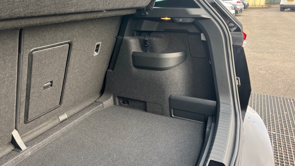 Used Skoda Karoq 2025 for sale - 76130791: Photo 31