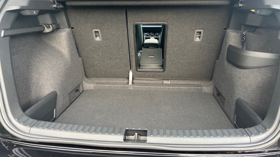 Used Skoda Karoq 2025 for sale - 76130791: Photo 33