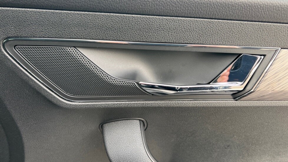 Used Skoda Karoq 2025 for sale - 76130791: Photo 43