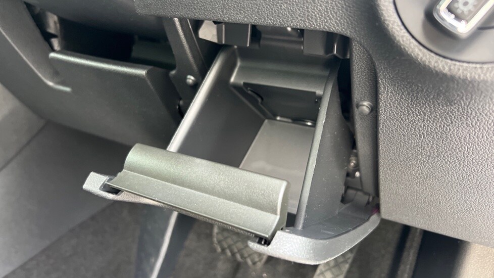 Used Skoda Karoq 2025 for sale - 76130791: Photo 46