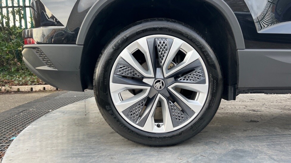 Used Skoda Karoq 2025 for sale - 76130791: Photo 5