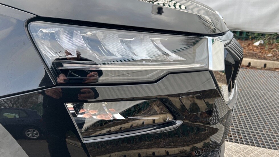 Used Skoda Karoq 2025 for sale - 76130791: Photo 56