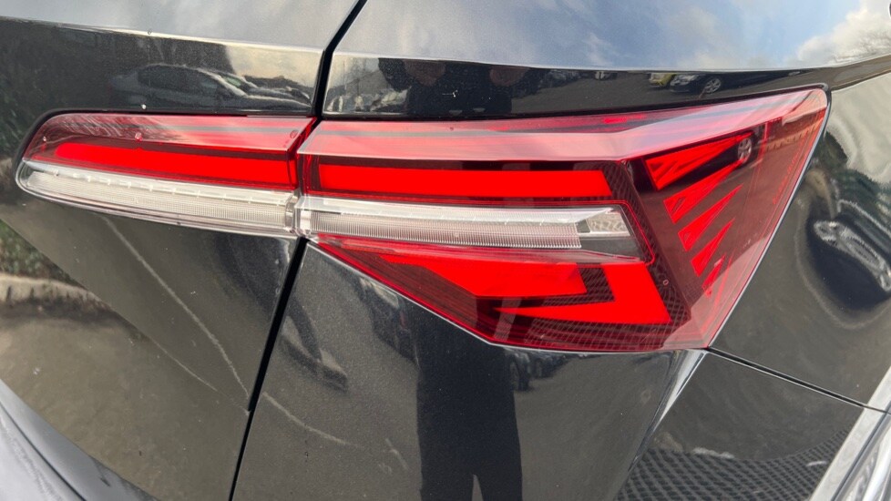 Used Skoda Karoq 2025 for sale - 76130791: Photo 63