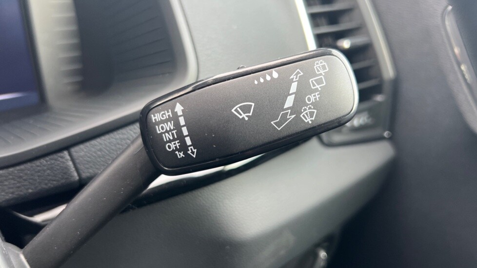 Used Skoda Karoq 2025 for sale - 76130791: Photo 69