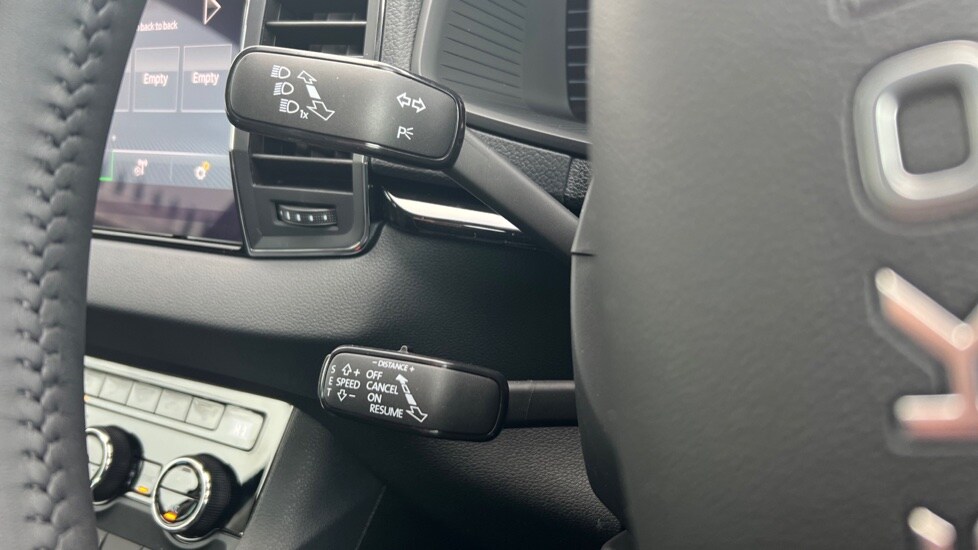 Used Skoda Karoq 2025 for sale - 76130791: Photo 70