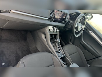 Used Skoda Karoq 2024 for sale - 76615134: Photo