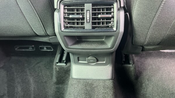 Used Skoda Karoq 2023 for sale - 76096061: Photo 35
