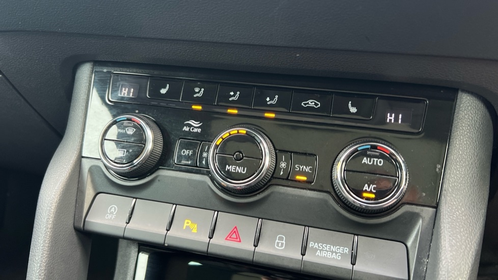 Used Skoda Karoq 2022 for sale - 76458871: Photo 65