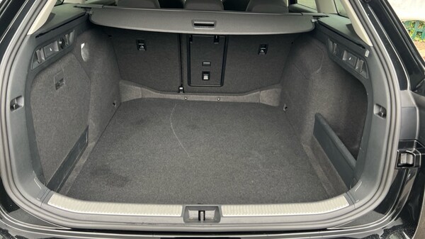 Used Skoda Superb 2025 for sale - 75625306: Photo 16