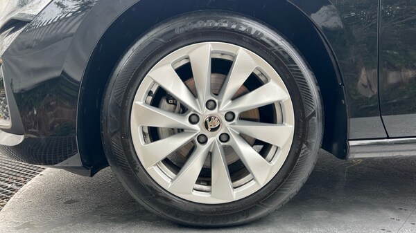 Used Skoda Superb 2025 for sale - 75625306: Photo 18