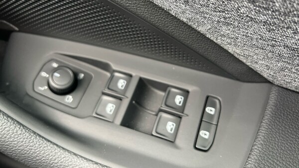 Used Skoda Superb 2025 for sale - 75625306: Photo 81