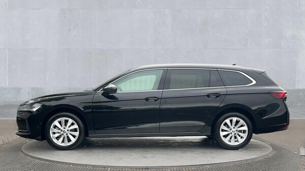 Used Skoda Superb 2025 for sale - 75625306: Photo 9