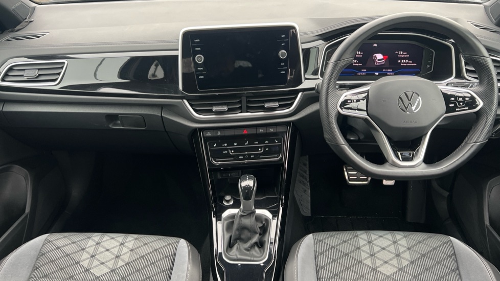 Used Volkswagen T-Roc 2023 for sale - 76872196: Photo 11