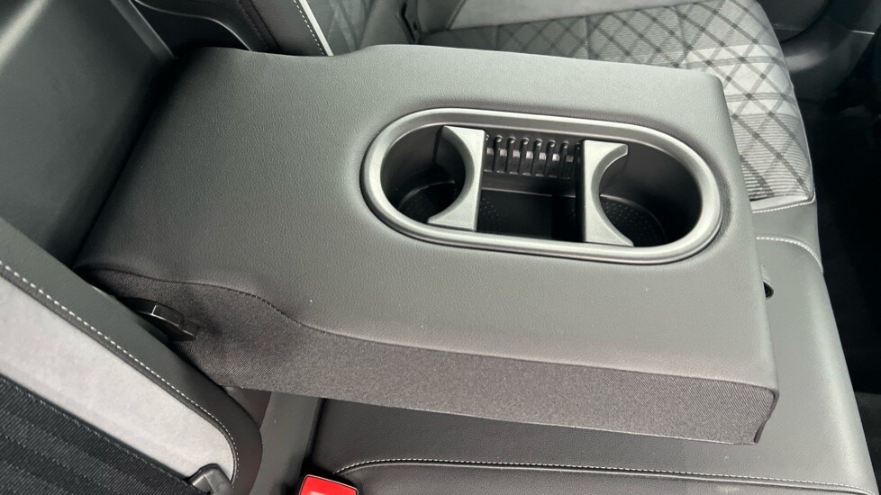 Used Volkswagen T-Roc 2023 for sale - 76872196: Photo 39