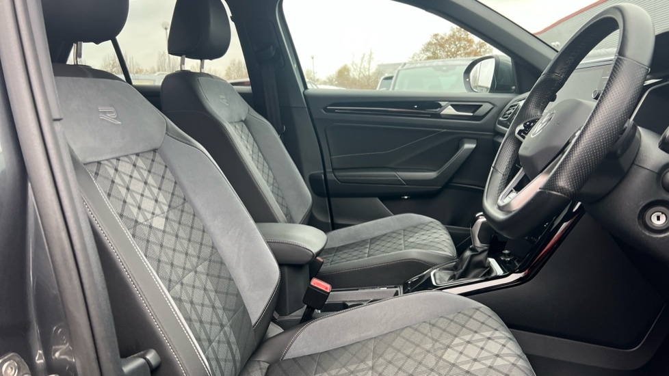 Used Volkswagen T-Roc 2023 for sale - 76872196: Photo 45