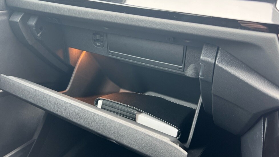 Used Volkswagen T-Roc 2023 for sale - 76872196: Photo 64