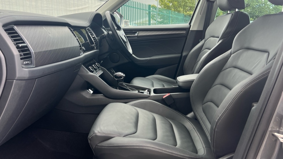 Vehicle 28