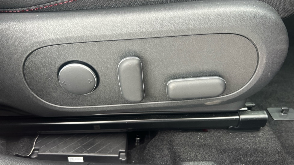 Used Hyundai KONA 2025 for sale - 76870282: Photo 47