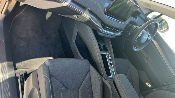 Used Skoda Elroq 2025 for sale - 76272998: Photo 2
