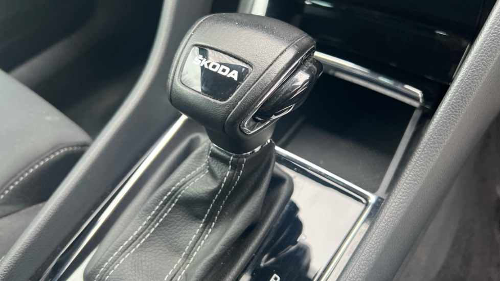 Used Skoda Karoq 2022 for sale - 76872389: Photo 46