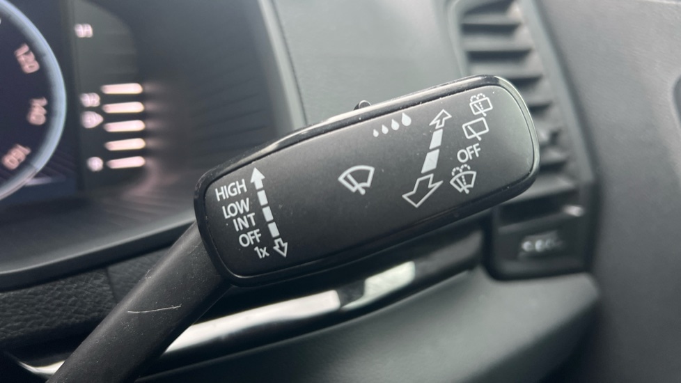 Used Skoda Karoq 2022 for sale - 76872389: Photo 65