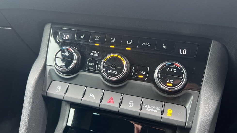 Used Skoda Karoq 2022 for sale - 76872389: Photo 67