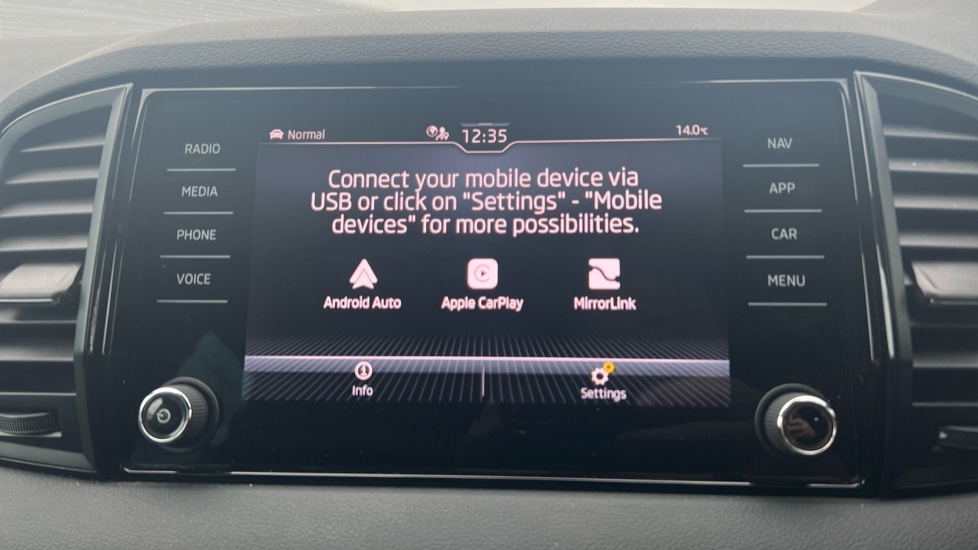 Used Skoda Karoq 2022 for sale - 76872389: Photo 71