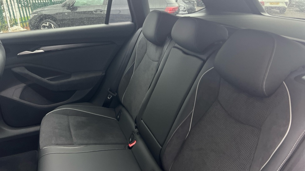 Used Skoda Superb 2025 for sale - 76350996: Photo 15